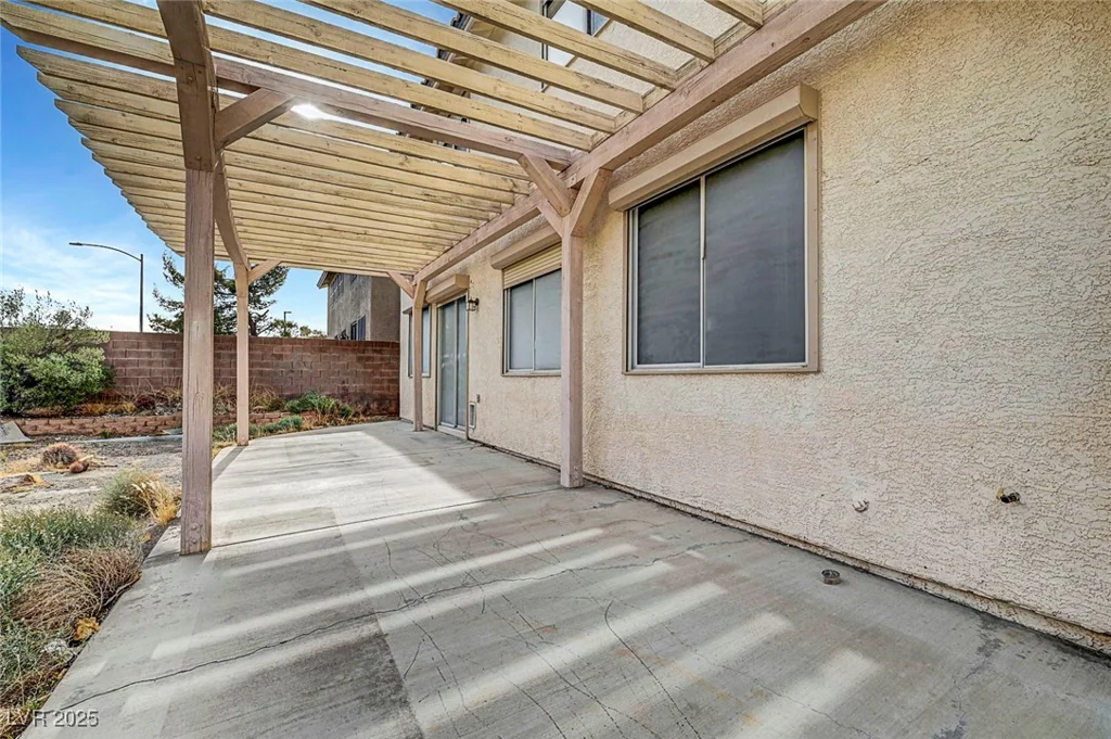 10135 Diving Duck, Las Vegas, NV 89117