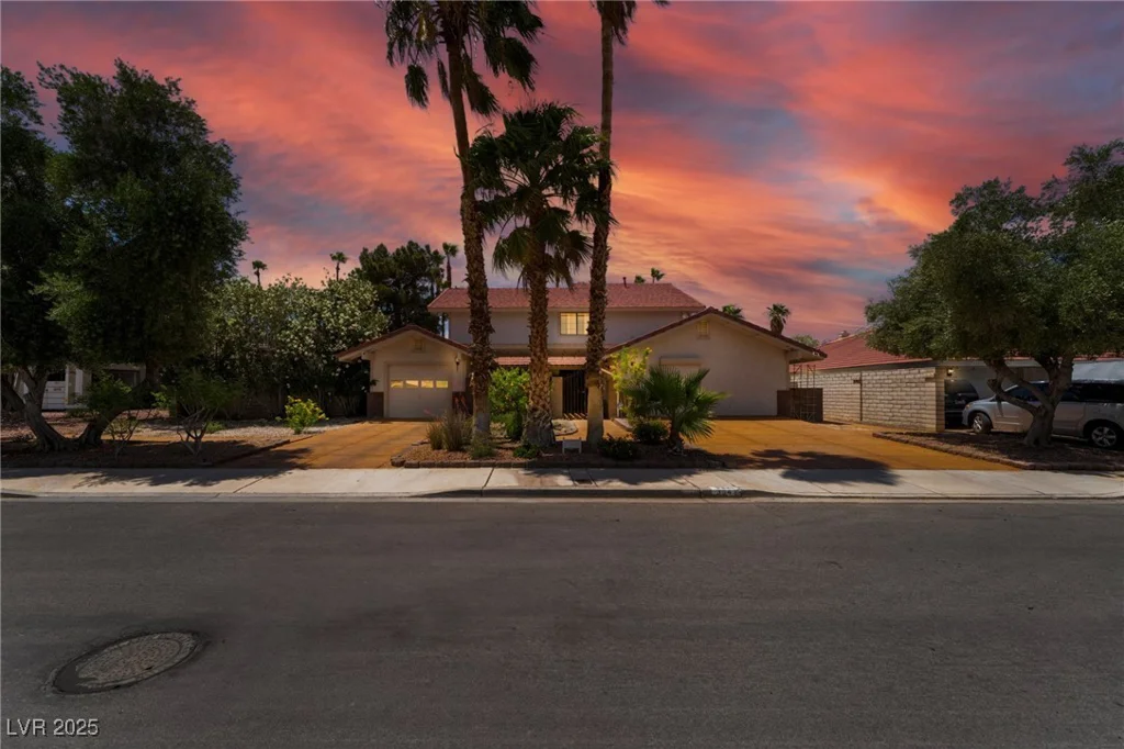 3341 Heavenly View, Las Vegas, NV 89117