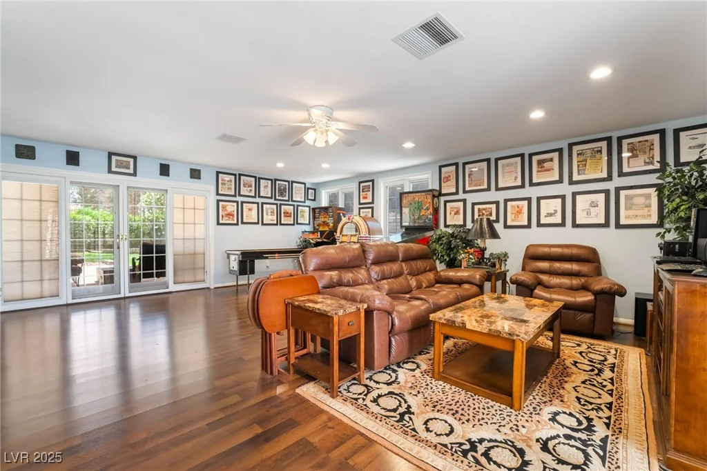 3341 Heavenly View, Las Vegas, NV 89117