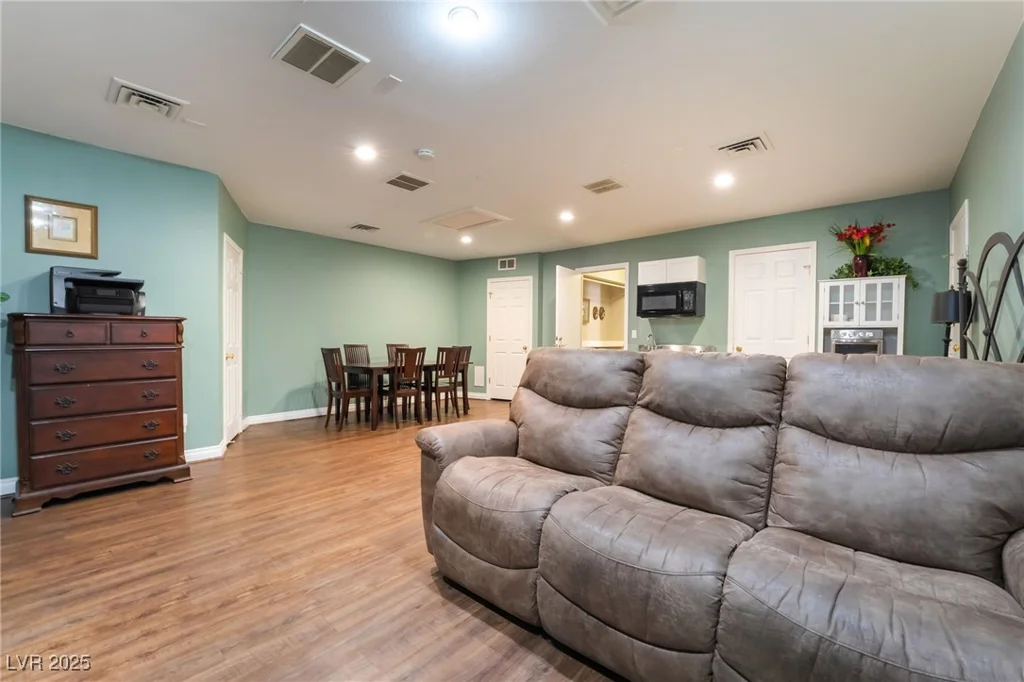 3341 Heavenly View, Las Vegas, NV 89117