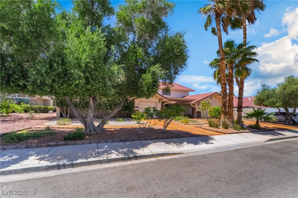 3341 Heavenly View, Las Vegas, NV 89117