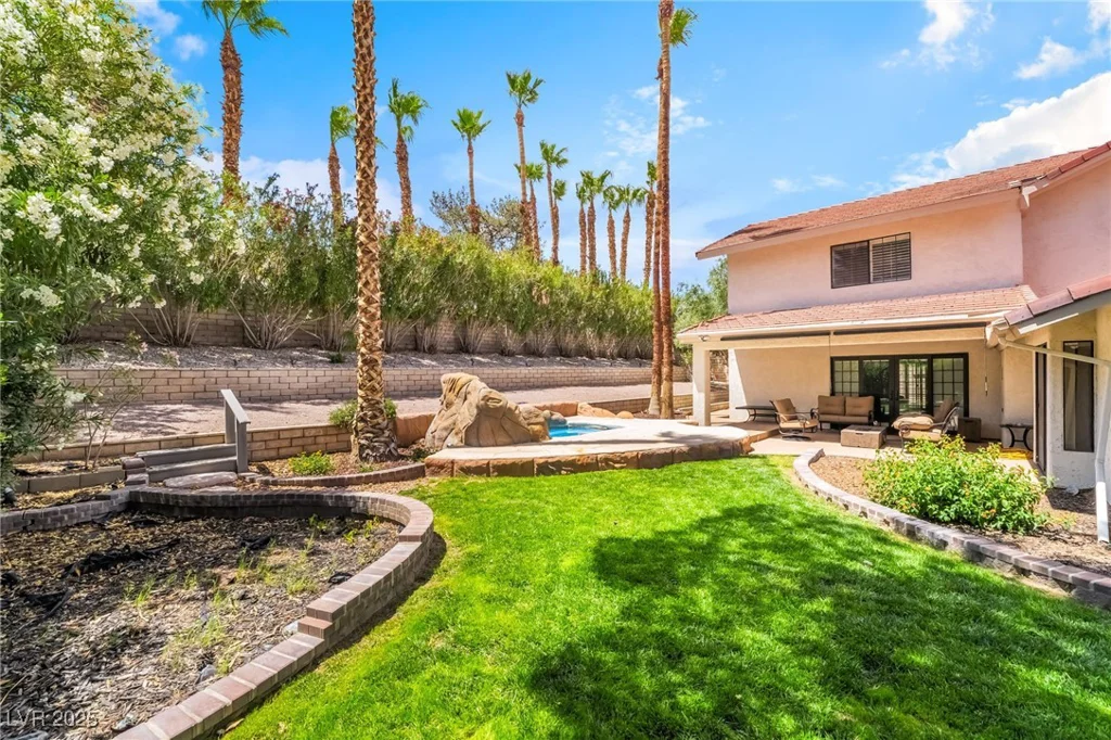 3341 Heavenly View, Las Vegas, NV 89117
