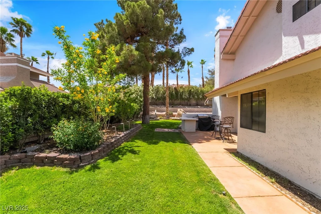 3341 Heavenly View, Las Vegas, NV 89117