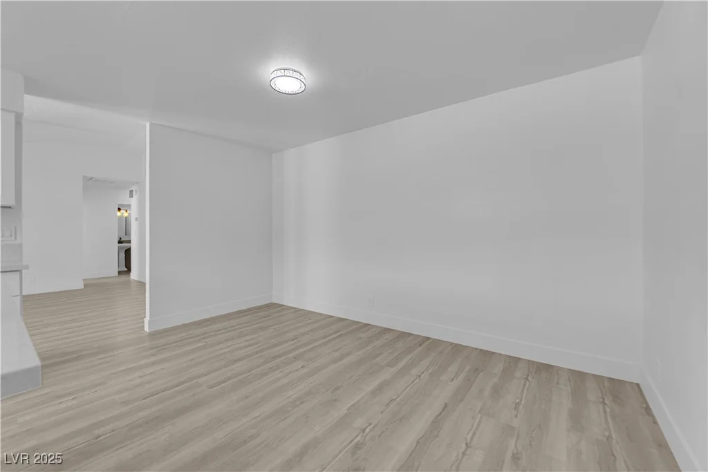 4508 Rip Van Winkle, Las Vegas, NV 89102