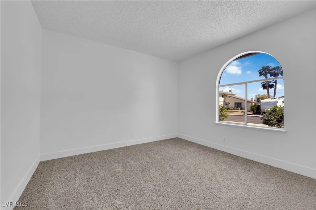 4508 Rip Van Winkle, Las Vegas, NV 89102
