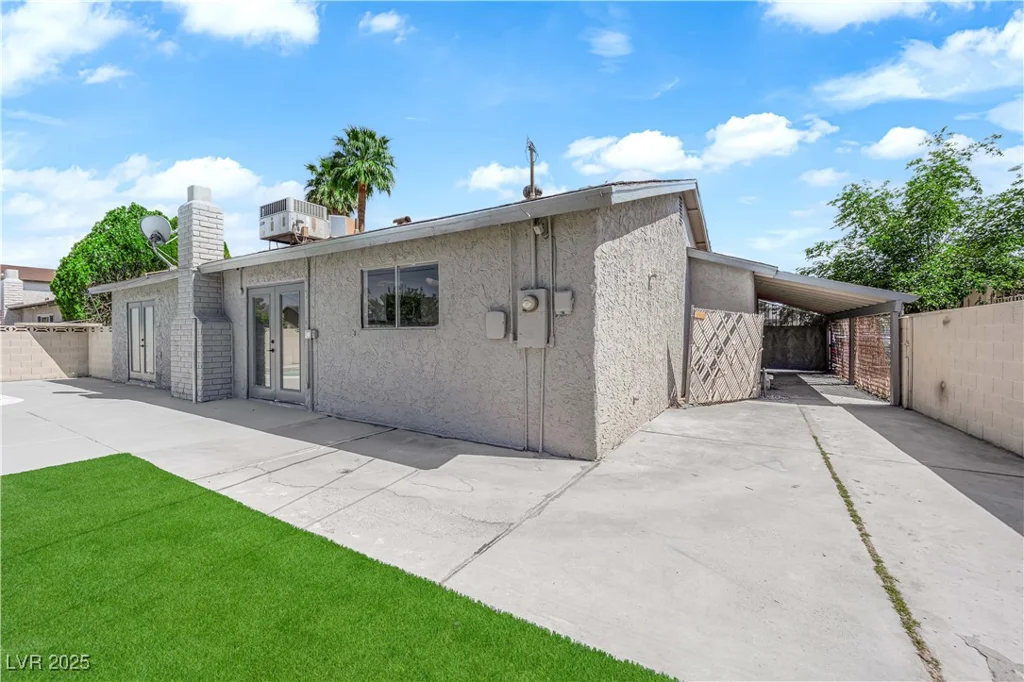 4508 Rip Van Winkle, Las Vegas, NV 89102