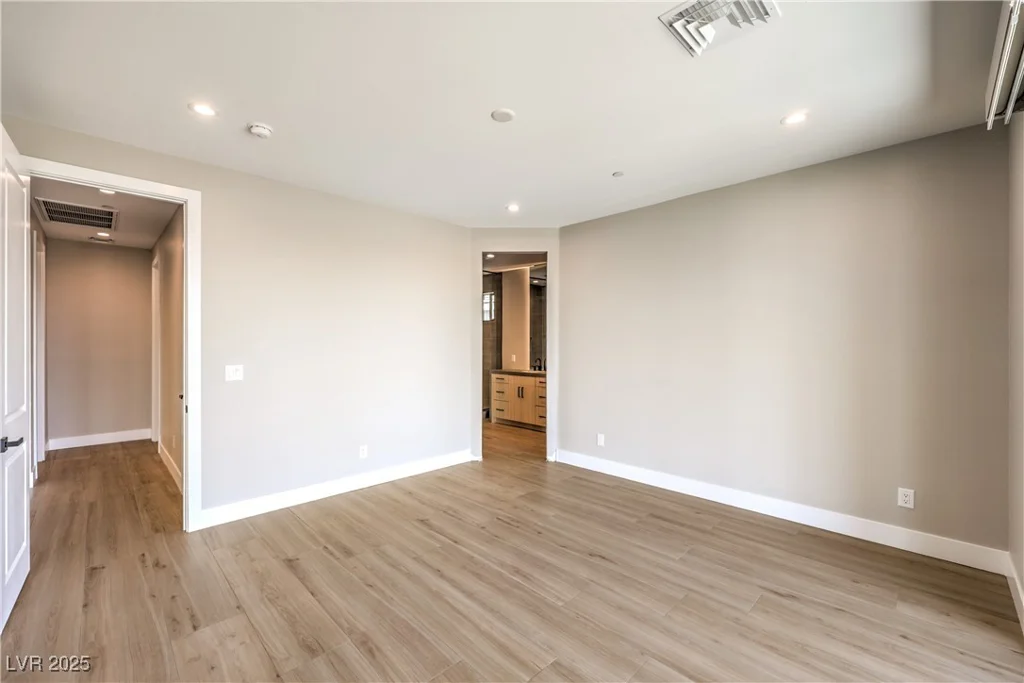 8316 Broad Peak, Las Vegas, NV 89131