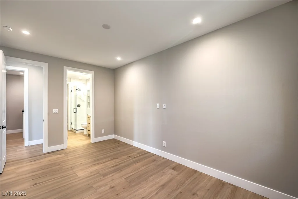 8316 Broad Peak, Las Vegas, NV 89131