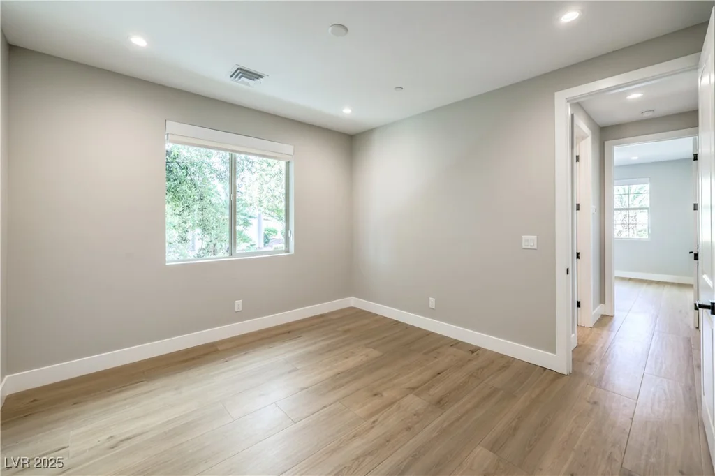8316 Broad Peak, Las Vegas, NV 89131
