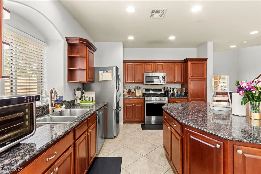 7641 Lani Dawn, Las Vegas, NV 89149