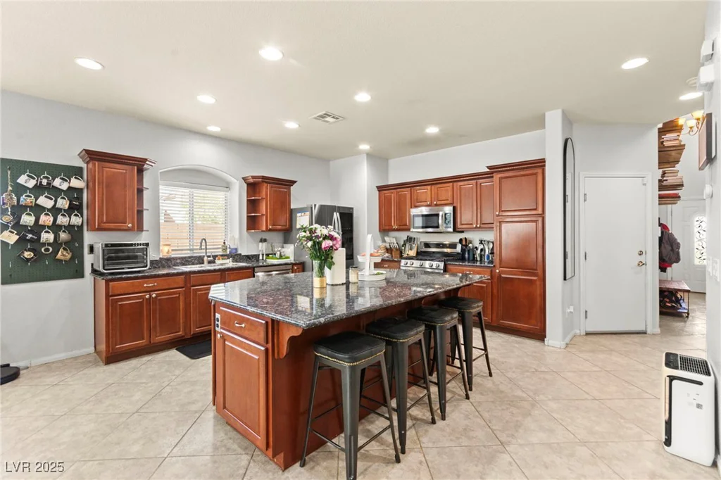 7641 Lani Dawn, Las Vegas, NV 89149
