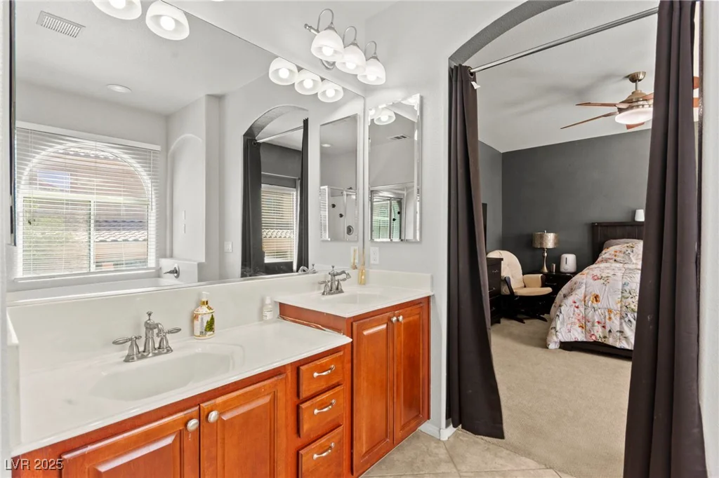7641 Lani Dawn, Las Vegas, NV 89149
