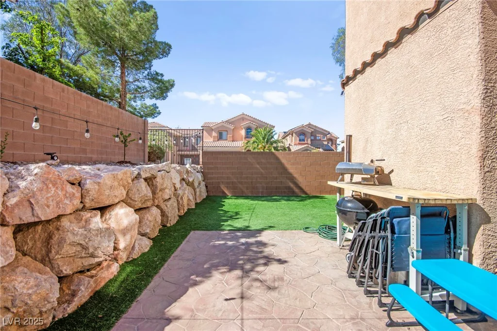 7641 Lani Dawn, Las Vegas, NV 89149
