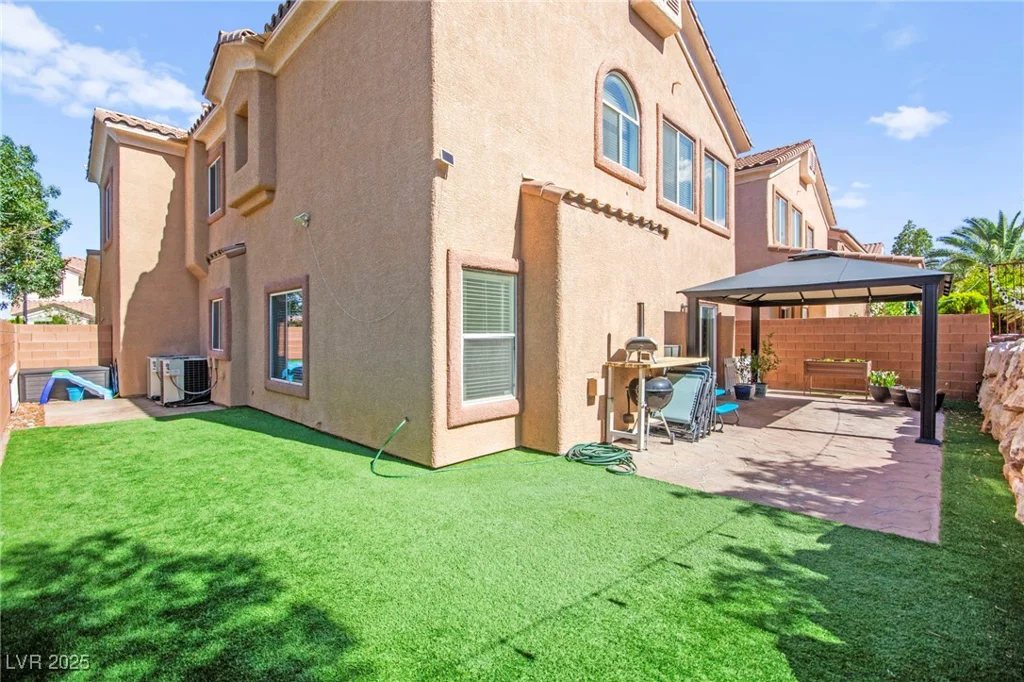 7641 Lani Dawn, Las Vegas, NV 89149