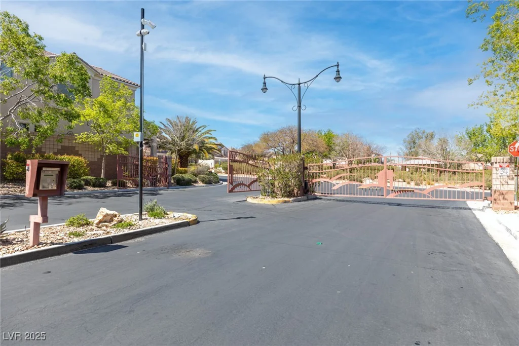 7641 Lani Dawn, Las Vegas, NV 89149