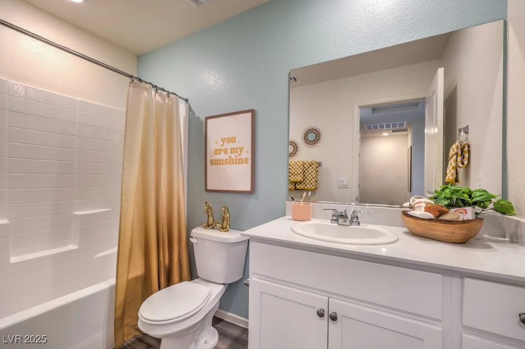 2534 Petunia Garden, North Las Vegas, NV 89081