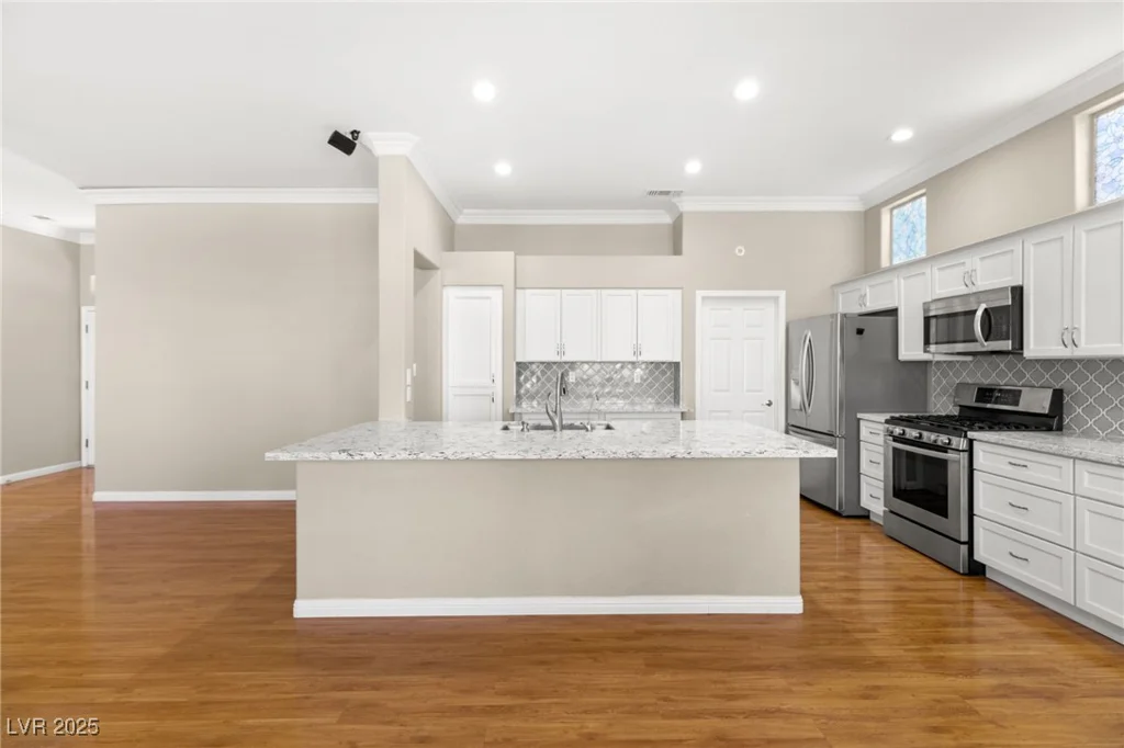 10712 Back Plains, Las Vegas, NV 89134
