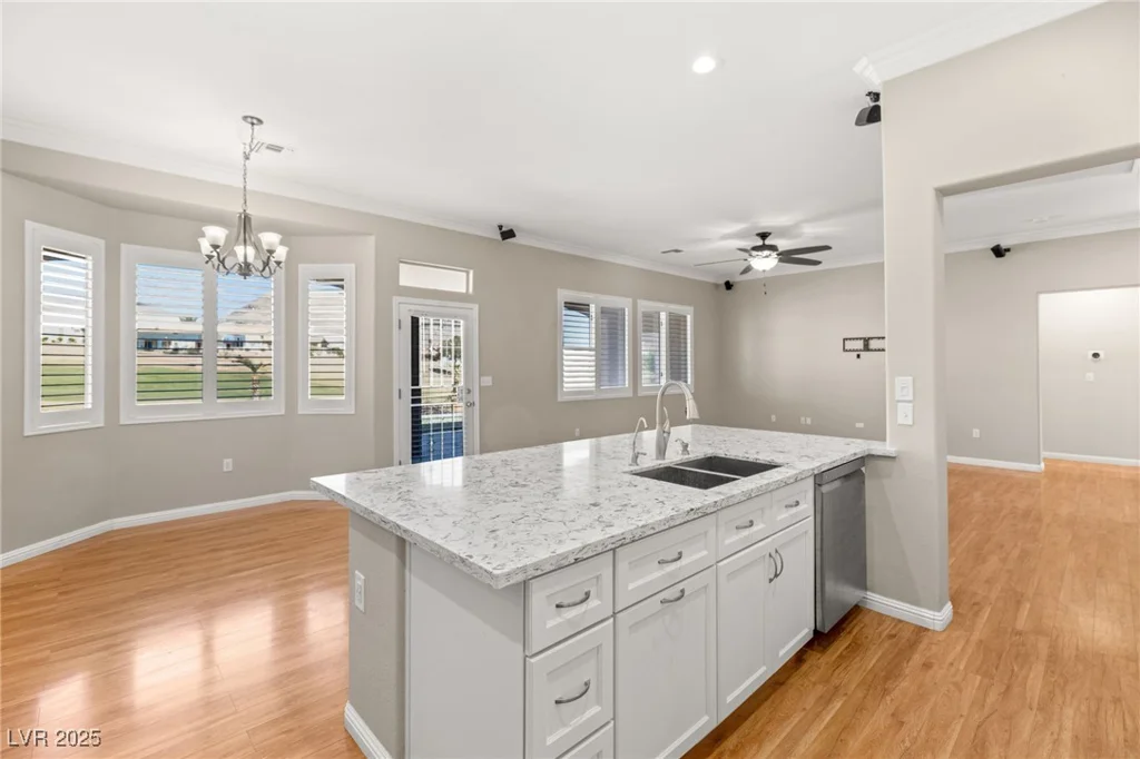 10712 Back Plains, Las Vegas, NV 89134