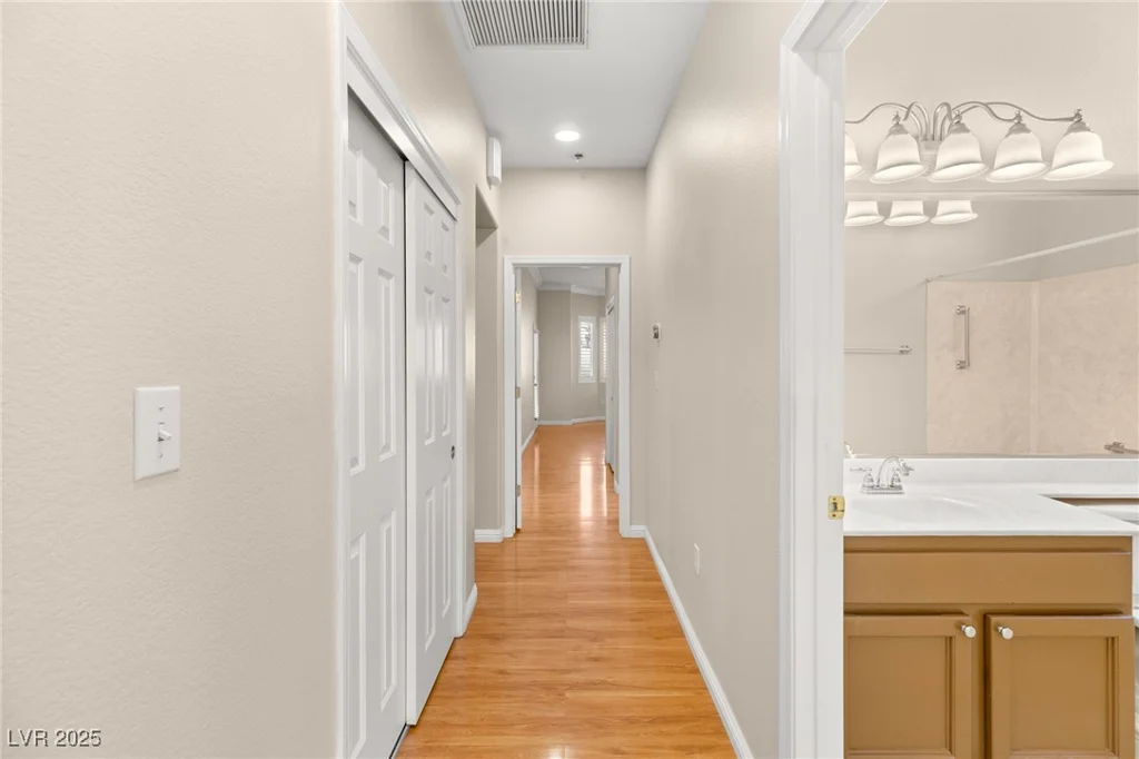 10712 Back Plains, Las Vegas, NV 89134
