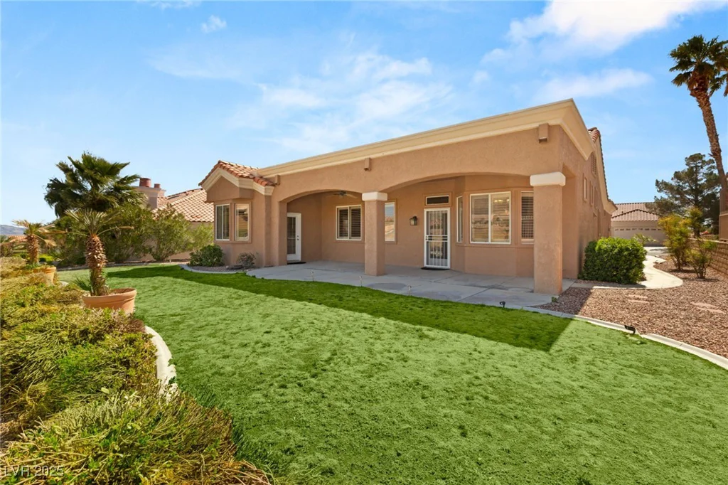10712 Back Plains, Las Vegas, NV 89134