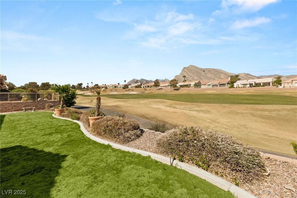 10712 Back Plains, Las Vegas, NV 89134