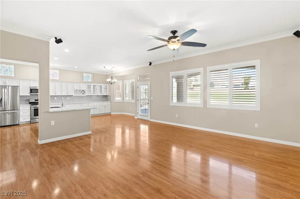 10712 Back Plains, Las Vegas, NV 89134