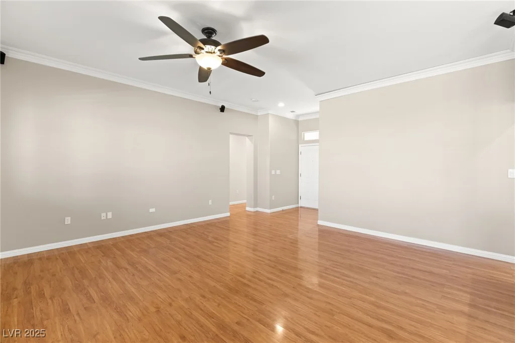 10712 Back Plains, Las Vegas, NV 89134
