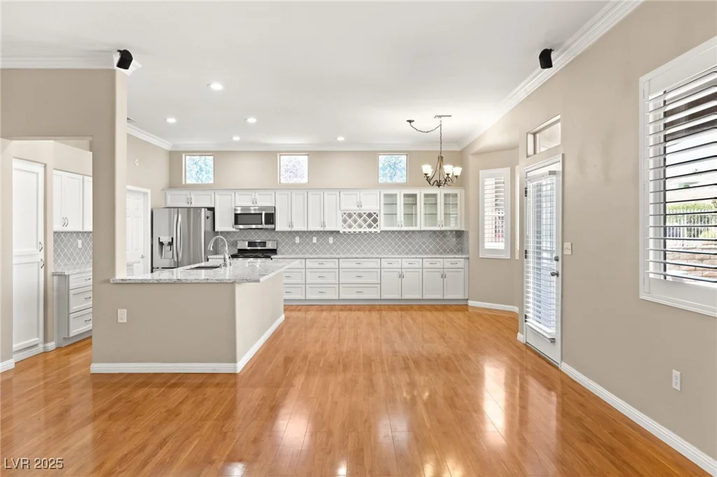 10712 Back Plains, Las Vegas, NV 89134