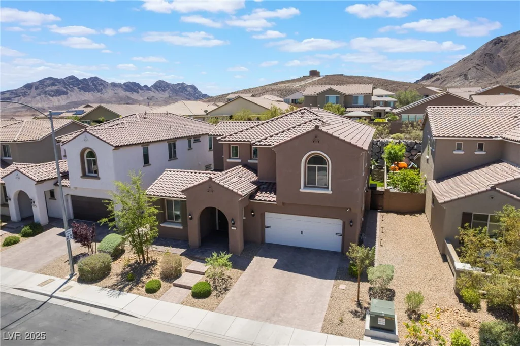 133 Clouded, Henderson, NV 89002