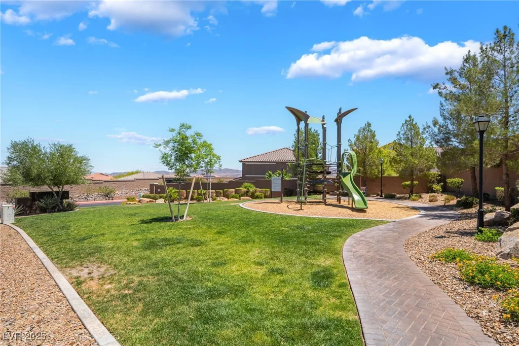 133 Clouded, Henderson, NV 89002