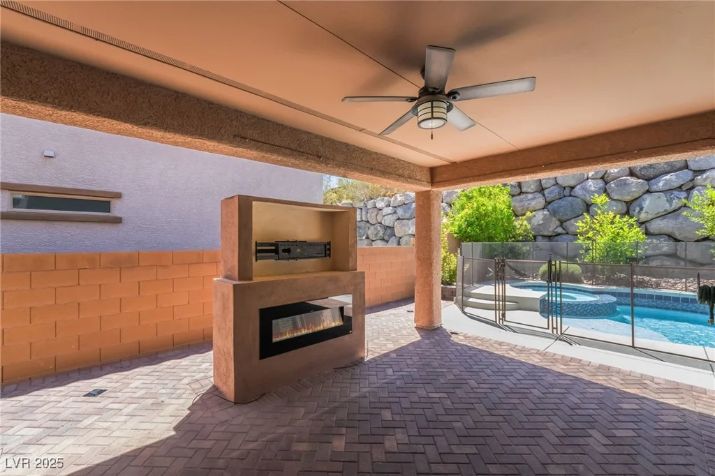 133 Clouded, Henderson, NV 89002