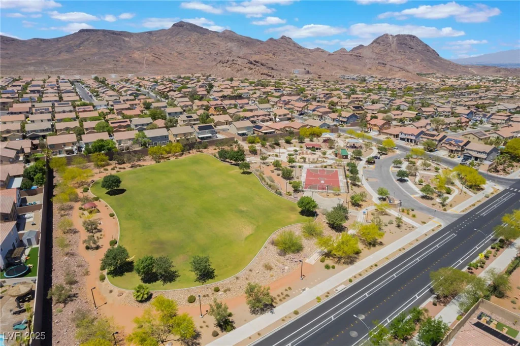 133 Clouded, Henderson, NV 89002