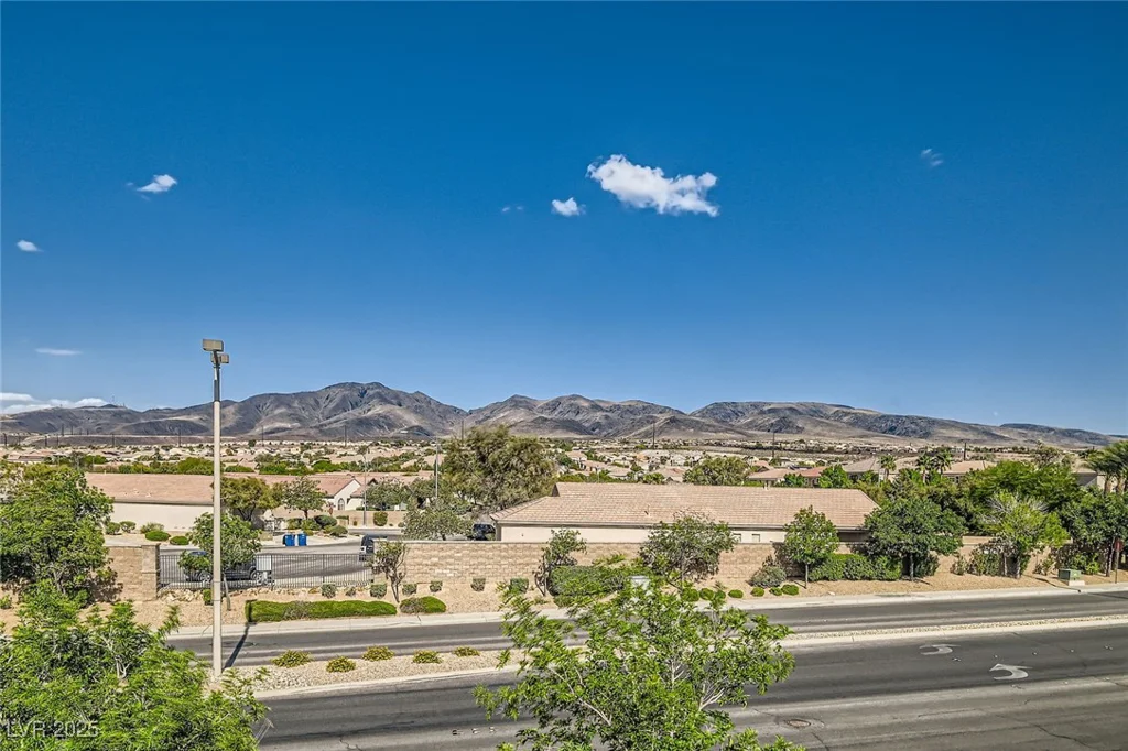 2728 Holmfault, Henderson, NV 89044