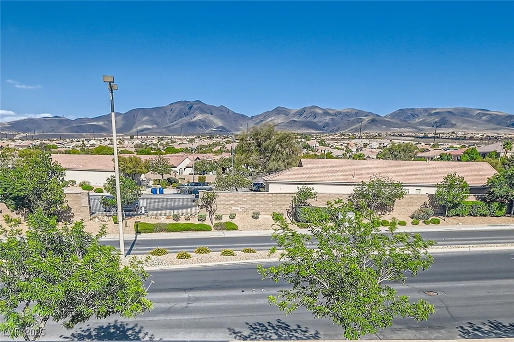 2728 Holmfault, Henderson, NV 89044