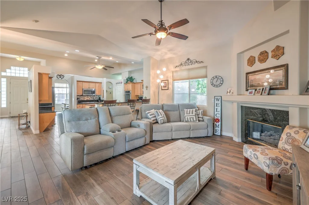 7730 BRAMBLY CREEK, Las Vegas, NV 89129