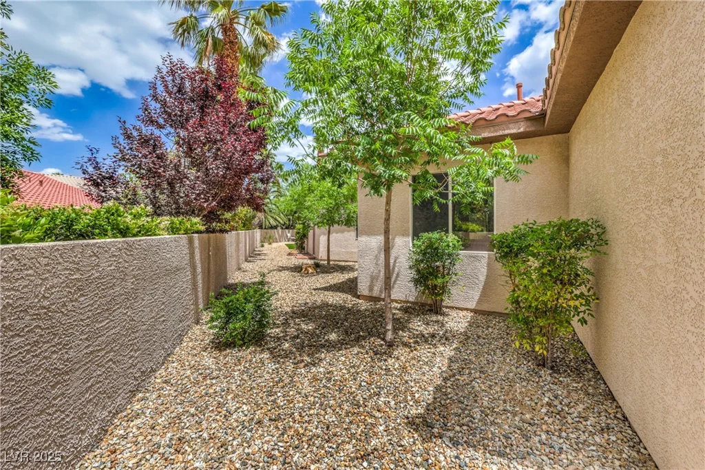 7730 BRAMBLY CREEK, Las Vegas, NV 89129