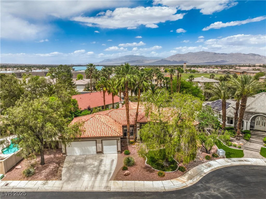 7730 BRAMBLY CREEK, Las Vegas, NV 89129