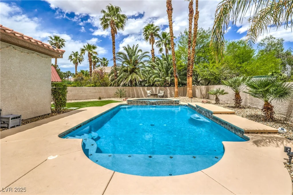 7730 BRAMBLY CREEK, Las Vegas, NV 89129
