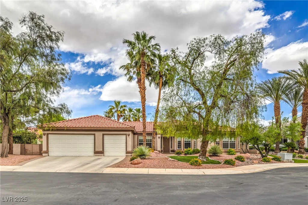 7730 BRAMBLY CREEK, Las Vegas, NV 89129