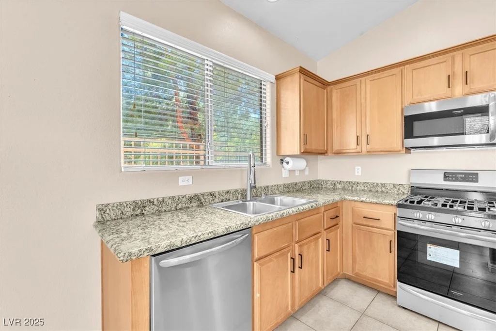 3521 Discovery Downs, North Las Vegas, NV 89081
