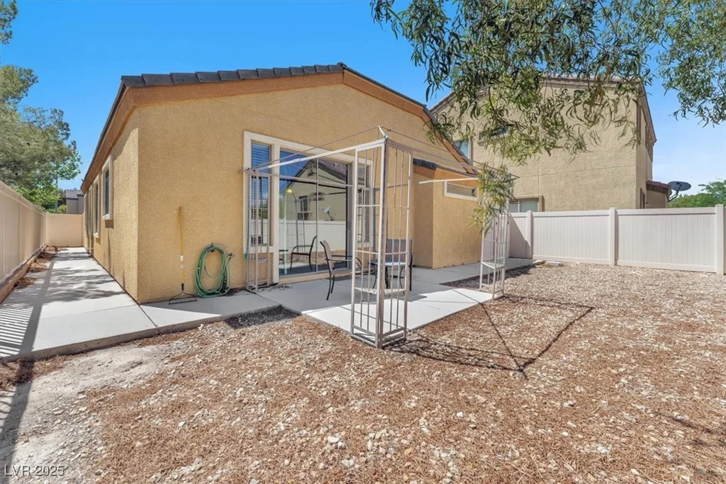3521 Discovery Downs, North Las Vegas, NV 89081
