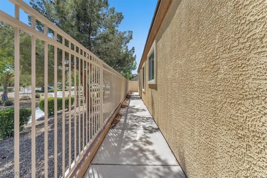 3521 Discovery Downs, North Las Vegas, NV 89081
