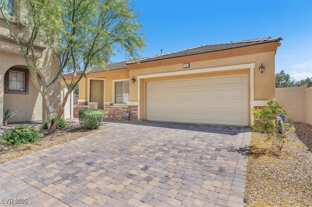 3521 Discovery Downs, North Las Vegas, NV 89081