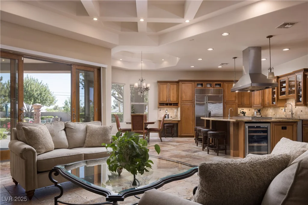 8620 La Madre, Las Vegas, NV 89149