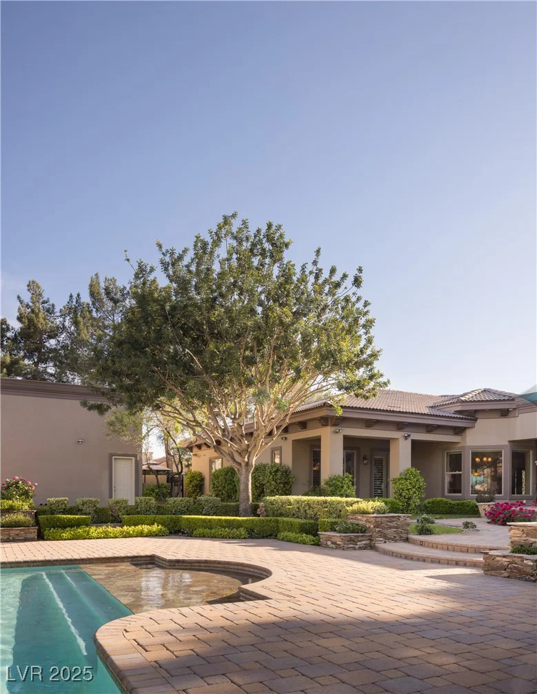 8620 La Madre, Las Vegas, NV 89149