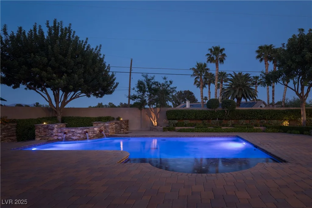 8620 La Madre, Las Vegas, NV 89149