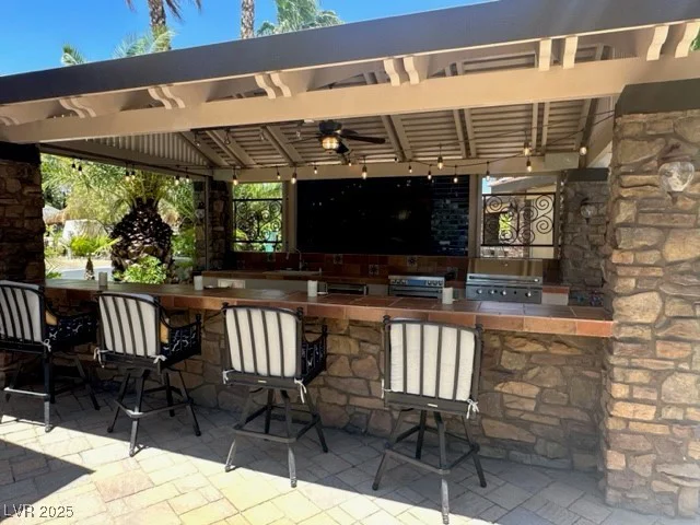 8175 Arville, Las Vegas, NV 89139