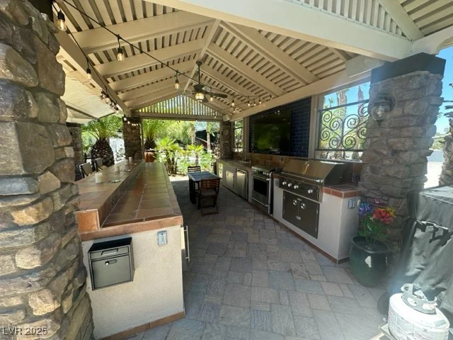 8175 Arville, Las Vegas, NV 89139
