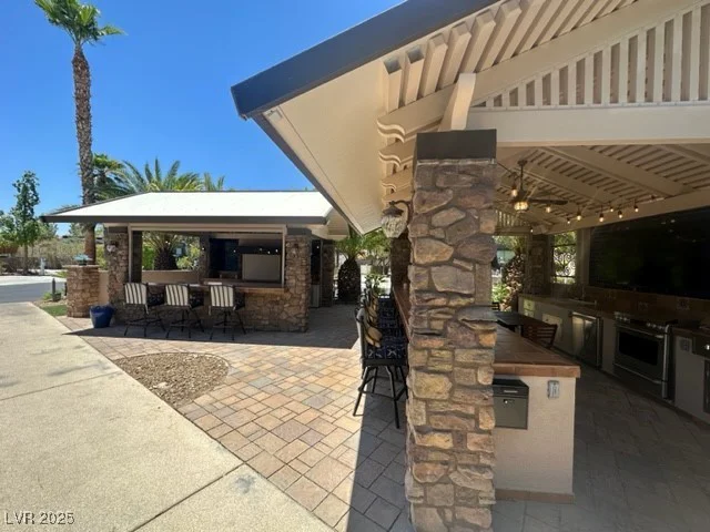 8175 Arville, Las Vegas, NV 89139