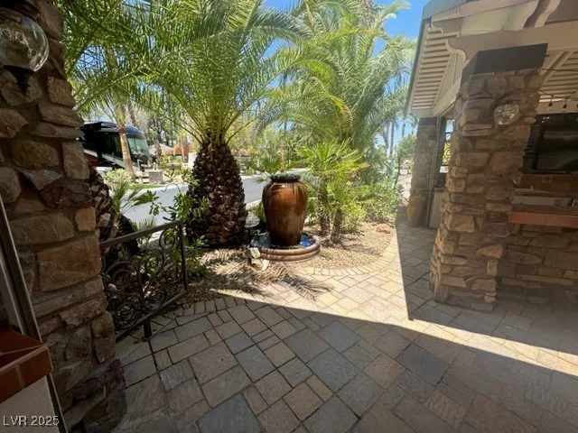 8175 Arville, Las Vegas, NV 89139